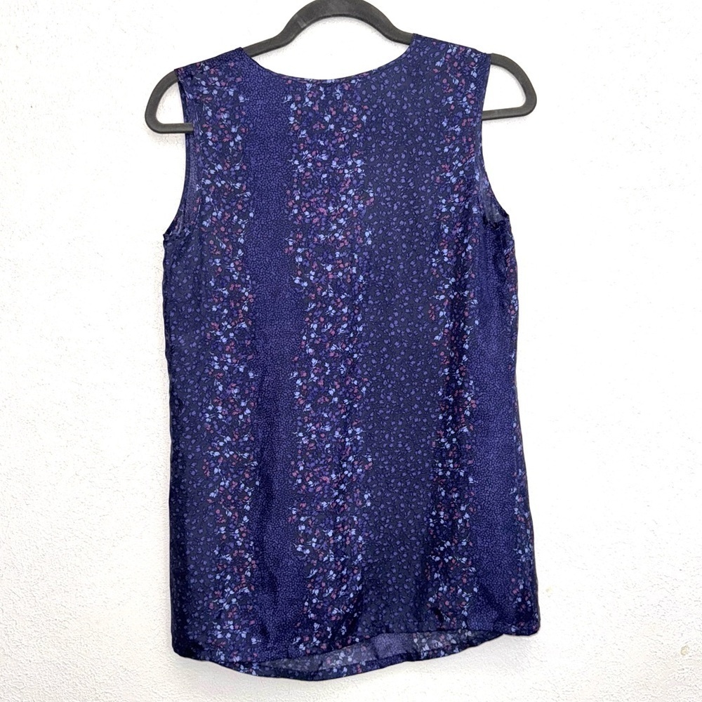 J. Jill Silk Blue Marin Floral Sleeveless Blouse Size XS - Picture 7 of 9